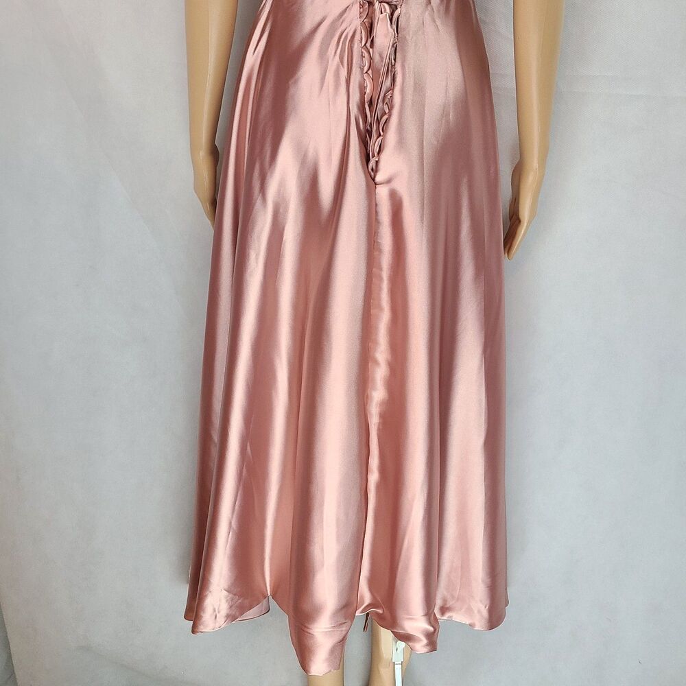 Elegant Pink Lace Dress - Picture 7 of 9